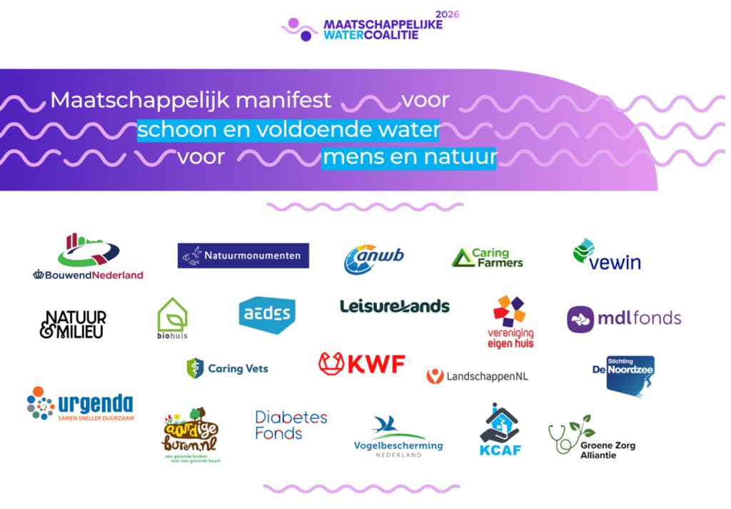 Omslag van het maatschappelijk manifest voor schoon en voldoende water met het KCAF-logo
